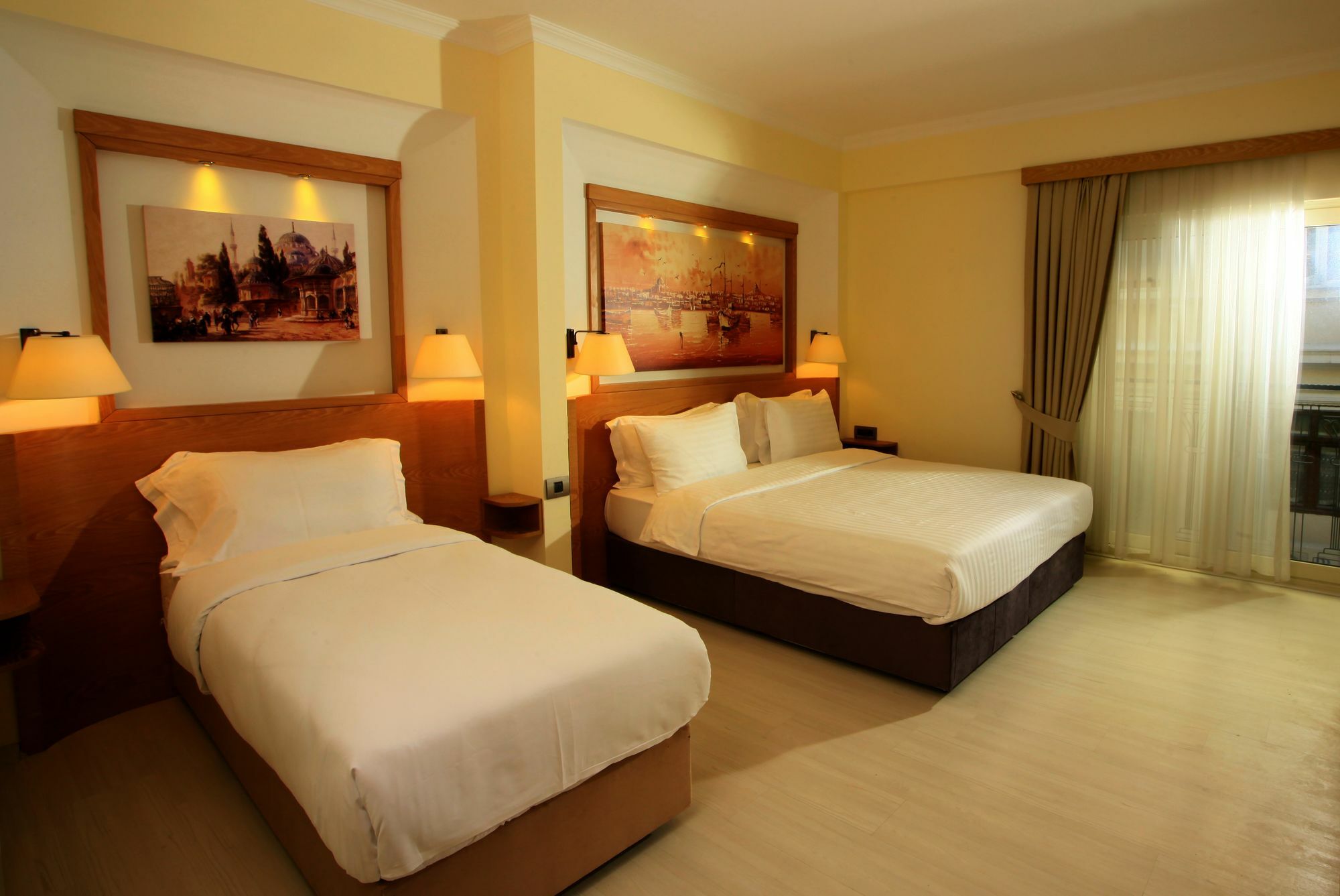 Beyoglu Mls Bed & Breakfast 3*